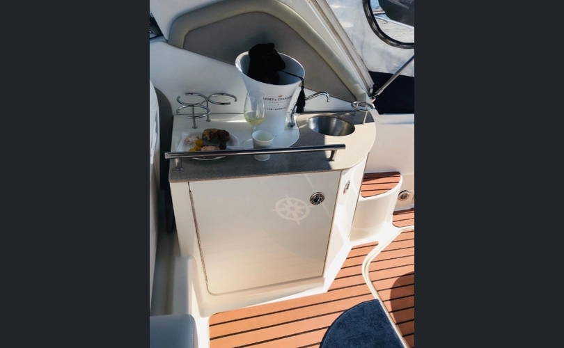 Sea Ray Sundancer-kuva-12